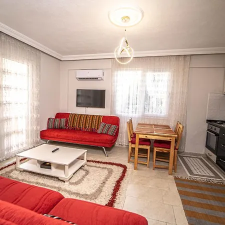 2 Bedroom Comfotable House In Fethiye