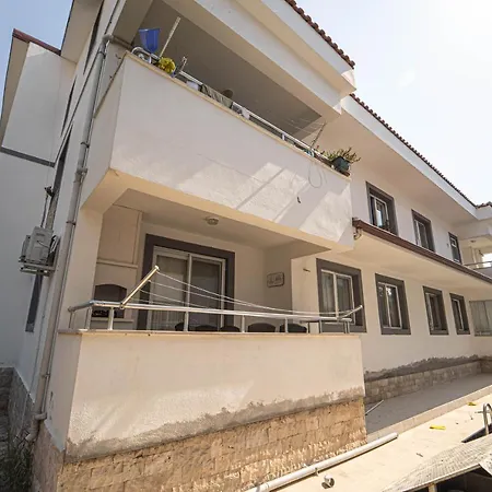 2 Bedroom Comfotable House In Apartment Fethiye